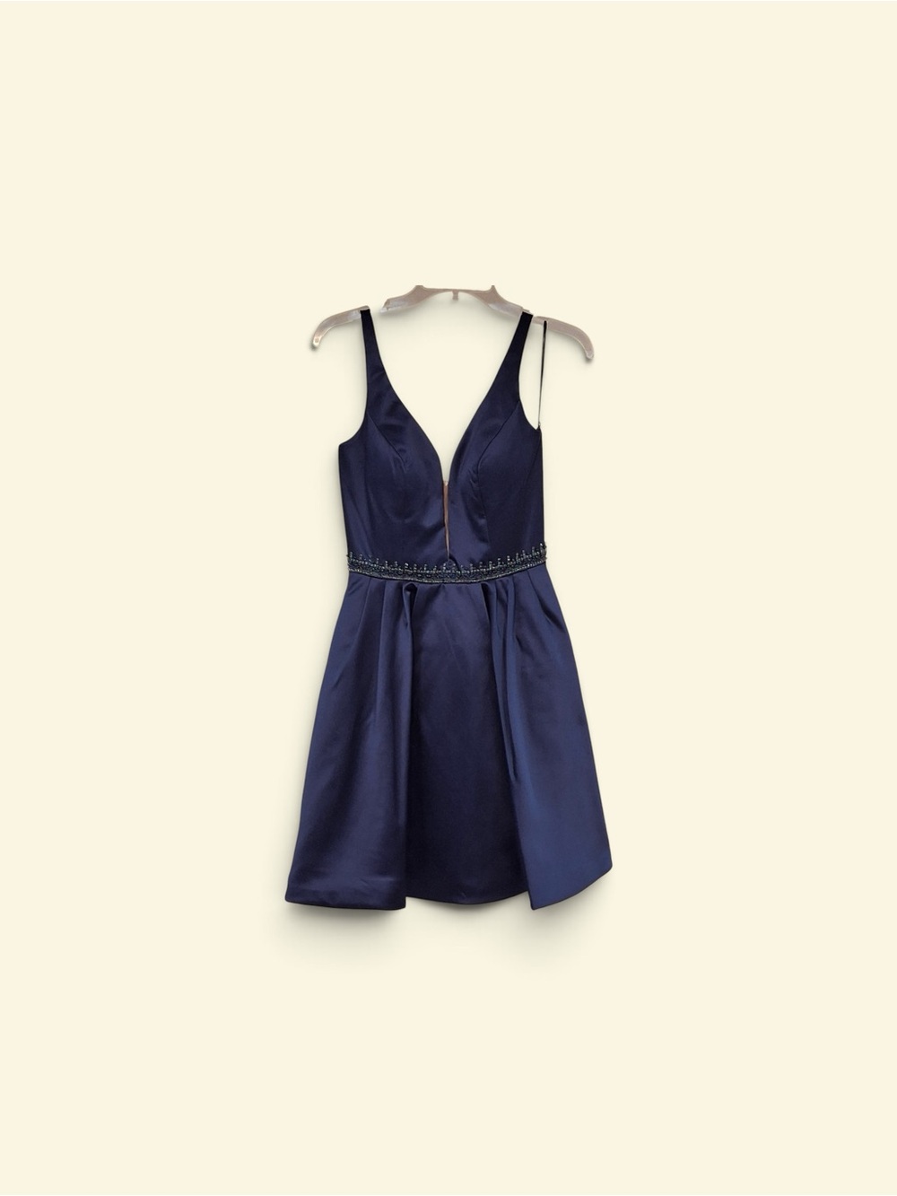 NWT Sherri Hill Navy V-Neck HOCO Dress with Beaded Waist